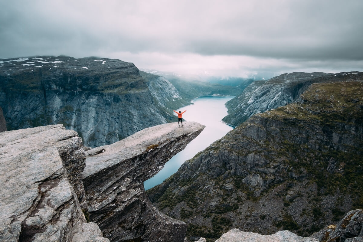  3 Basic Rules For Walking In The Mountains